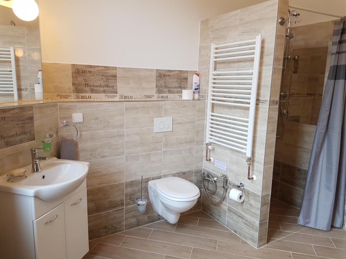 Apartment No. 16B Svahova 14 카를로비바리 외부 사진